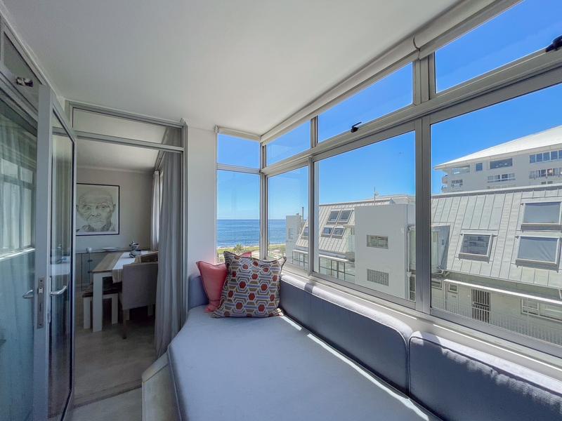 2 Bedroom Property for Sale in Mouille Point Western Cape